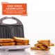 thumbnail image 5 of Sandwichera Imusa 2 Ranuras Blanca con Grill Antiadherente, 5 of 8