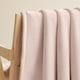 thumbnail image 2 of Manta UGG 127 cm x 178 cm Rosa Claro (Himalaya), 2 of 9