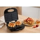 thumbnail image 4 of Wafflera Doble Antiadherente 700w Marca LumaBella Color Negro, 4 of 5
