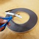 thumbnail image 3 of Cinta magnética Master Magnetics flexible de 0,5 cm x 30 m con adhesivo, 3 of 9