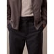 thumbnail image 3 of Pantalones chinos elásticos modernos de Calvin Klein resistentes a las arrugas, 3 of 4