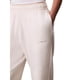 thumbnail image 4 of Pantalones deportivos Calvin Klein de algodón para mujer con el logotipo del monograma, 4 of 5