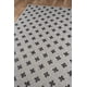 thumbnail image 5 of Alfombra Novogratz Villa Umbria para interiores y exteriores, 2 x 10 pies, gris, 5 of 8