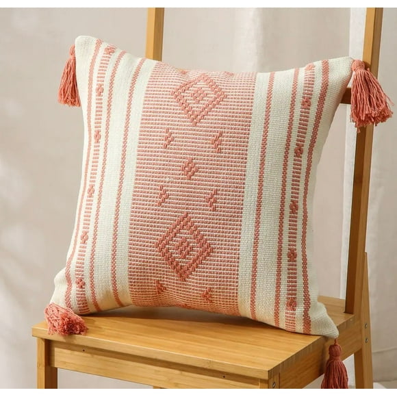 Cojin Kilim con Borlas 45cm x 45cm Rosado