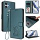 thumbnail image 2 of Funda Billetera con Relieve de Gato para iPhone 16 Plus, Verde Oscuro, 2 of 6