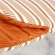 thumbnail image 2 of Juego de 2 guantes de cocina KitchenAid Albany Honey, 14 x 20 cm, 2 of 3