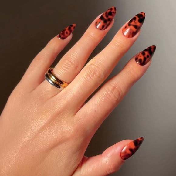 Uñas Postizas Glamnetic Forma Almendra Mediana - Kit de 30 Piezas
