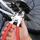 thumbnail image 2 of Alicate Extractor de Cable de Freno Xusx111 para Bicicleta, 2 of 3