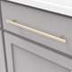 thumbnail image 3 of Tirador tipo barra Hickory Hardware 25,6 cm acabado latón real, 3 of 7
