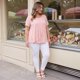 thumbnail image 4 of GRACIA Y GRANDEZA Blusas de Mujer Tallas Grandes Mangas Cortas Plisadas Cuello Redondo Casual Volante Tops de Verano 4X Rosa, 4 of 7
