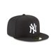 thumbnail image 3 of Gorra New Era 59FIFTY, ajustada a los New York Yankees, color blanco y negro, 3 of 6
