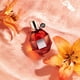 thumbnail image 3 of ViktorRolf Flowerbomb Tiger Lily Edp 100Ml Mujer, 3 of 3