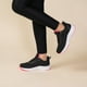 thumbnail image 2 of Zapatilla Mujer Negro Melanie, 2 of 9