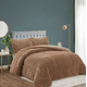 thumbnail image 1 of COBERTOR TEXTURIZADO CON CHIPORRO  LINEAS  2 PLAZAS COLOR CAFE, 1 of 1