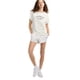 thumbnail image 4 of Camiseta Champion Classic Graphic New York para mujer, color natural, 4 of 4