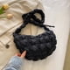 thumbnail image 2 of Bolso de mano acolchado para mujer, ligero y acolchado, tipo hobo, 2023, con pliegues en forma de nube., 2 of 6