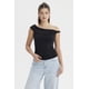 thumbnail image 1 of Polera Mujer Bardot Aplicación Nudo Negro, 1 of 4