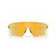 thumbnail image 1 of Gafas de sol Oakley 42 mm con lentes Prizm 24K, acabado mate color curry, 1 of 5