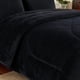 thumbnail image 2 of Cubrecama de Invierno Plush con Chiporro 2 plazas Color  Negro, 2 of 3