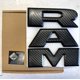thumbnail image 1 of Emblema Autogem RAM 1500 con calcomanía de carbono negro, 1 of 5
