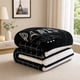 thumbnail image 3 of Cubrecama de Invierno Plush con Chiporro 2 Plazas Color Negro Paris RS1004, 3 of 3
