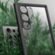 thumbnail image 3 of Funda Spigen Ultra Hybrid para Galaxy S24 Ultra Frost, color negro, 3 of 7