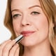 thumbnail image 4 of Lipstick Clinique, un color de labios con formas dramáticamente diferentes, 4 of 6