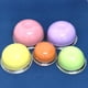 thumbnail image 4 of Juego de 5 cuencos de acero inoxidable con revestimiento de colores y tapas., 4 of 5