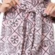 thumbnail image 3 of Bata de Forro Polar Fruit of the Loom con Diseño de Copos de Nieve para Mujer Talla 3X, 3 of 5