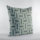 thumbnail image 3 of Cojín decorativo Plutus Brands Plutus Hazy Stony Cut Velvet verde, 3 of 5