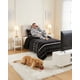 thumbnail image 3 of Cubrecama Plumon Sherpa Plaza y Media Ultra Suave, 3 of 6