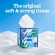 thumbnail image 4 of Pañuelos faciales Kleenex Trusted Care de 2 capas, 160 pañuelos x 3 cajas, 4 of 6