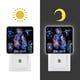 thumbnail image 3 of Escarabajo Azul Luz nocturna LED con sensor de anochecer a amanecer para dormitorio, baño, pasillo, escaleras - Lámpara LED nocturna de enchufe, 0.5W - 1 pieza, 3 of 6
