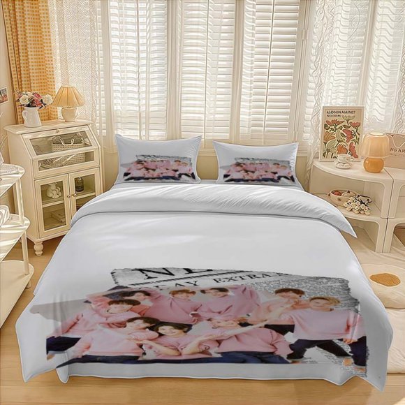 Pink Sweater Idol Group Themed Bedding Set Including Duvet Cover And Pillowcases. Soft And Comfortable