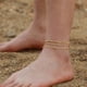 thumbnail image 3 of Pulseras de tobillo en capas para mujeres y niñas, delicadas joyas doradas para los pies, pulsera de tobillo cubana, cadena de cuentas, tobillera con clip, cadena de eslabones, dije de playa de verano, 3 of 7
