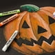 thumbnail image 4 of Pasteles al óleo Pentel Arts Class Pack 36 x 12 colores brillantes, 4 of 9