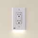 thumbnail image 1 of Placa de pared SnapPower GuideLight luz nocturna LED blanca, 1 of 7