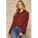 thumbnail image 1 of Una Camisa Tejida Arrugada con Cuello Básico., 1 of 8