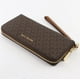 thumbnail image 2 of Cartera Michael Kors Continental de Viaje Lona Marrón, 2 of 3