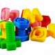 thumbnail image 3 of Juguete de Tuercas y Tornillos RAINBOW TOYFROG para niños pequeños - 40 piezas, 3 of 9