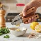 thumbnail image 5 of Prensa de Ajo Rubbermaid de Madera de Haya, Acero Inoxidable Resistente, 5 of 7