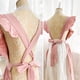 thumbnail image 2 of Vintage Ruffle delantal para las mujeres cruzar atrás jardín cocina delantales lindo algodón delantal encaje frilly Ruffle ajustable Pinafore vestido delantal, 2 of 3