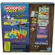 thumbnail image 2 of Juego de mesa Monopoly Knockout Family Party para niños, adolescentes y adultos, 2 of 3