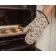 thumbnail image 5 of Manopla de horno con soporte para ollas The Nightmare Before Christmas Disney, 5 of 6