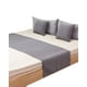 thumbnail image 2 of Juego De Piecera De Cama Mas 2 Cojin Con Fundas Modelo Plush Gris, 2 of 4
