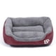 thumbnail image 1 of Cama Cuadrada Color Burdeo para Perros XXL, 1 of 2