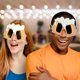 thumbnail image 2 of Gafas de sol Sun-Staches Beers Cheers Party Favor, talla única, 2 of 2
