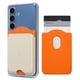thumbnail image 1 of Tarjetero MagSafe de Spigen, de poliuretano, naranja y beige, 3 tarjetas, 1 of 7