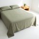 thumbnail image 2 of REGALWOVEN Sábana de Hielo de Microfibra, Sábana Suave, Ropa de Cama para Dormitorio Verde Menta 1, 2 of 5