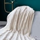 thumbnail image 5 of Manta Tejida Sherpa Beige, 5 of 5
